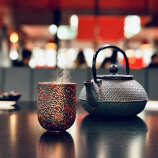 Tea and iced coffee